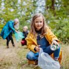 Young girl volunteering